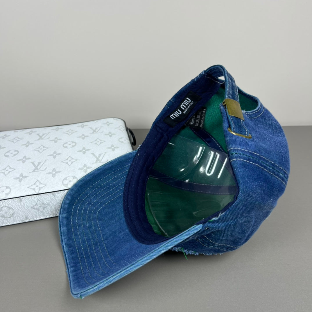 3 Color Logo Cowboy Hat Style