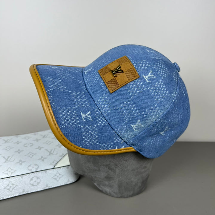 three-color old-fashioned plaid hat