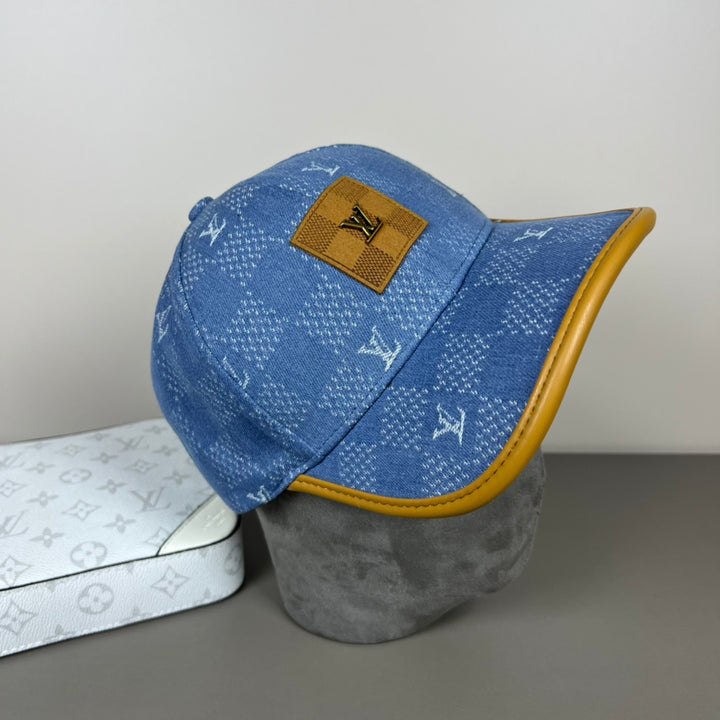 three-color old-fashioned plaid hat