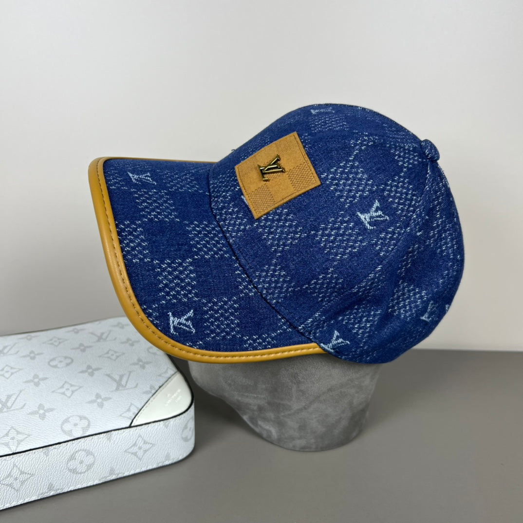 three-color old-fashioned plaid hat