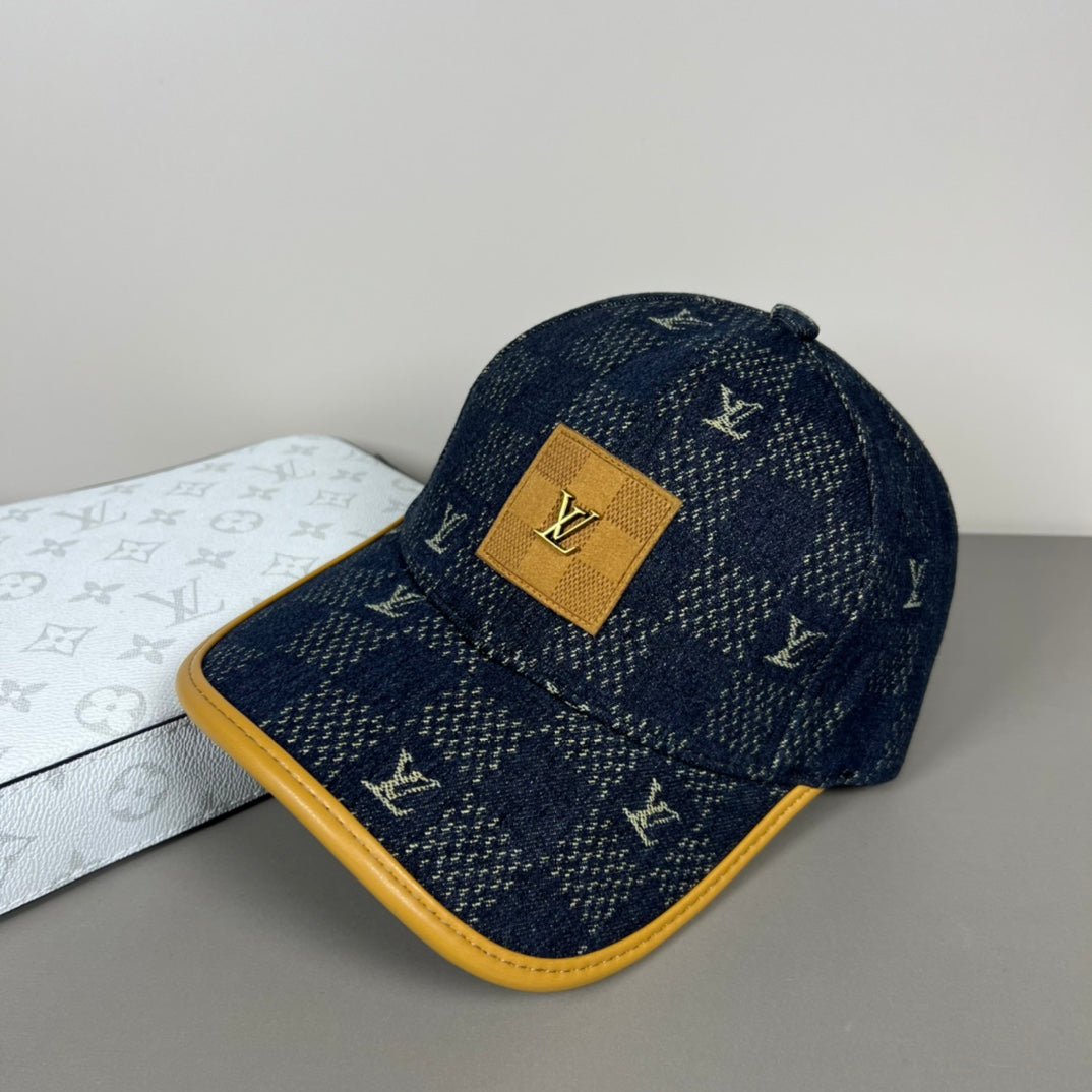 three-color old-fashioned plaid hat