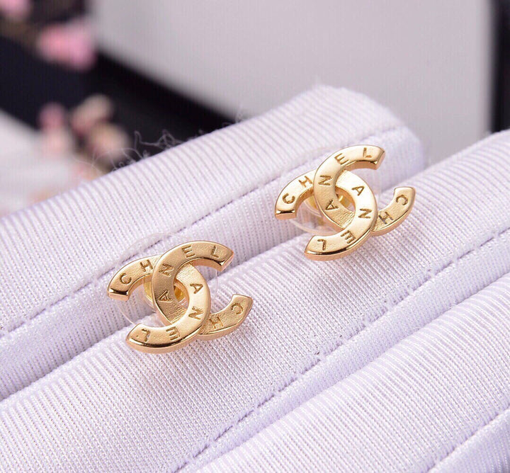 Gorgeous Golden Earrings