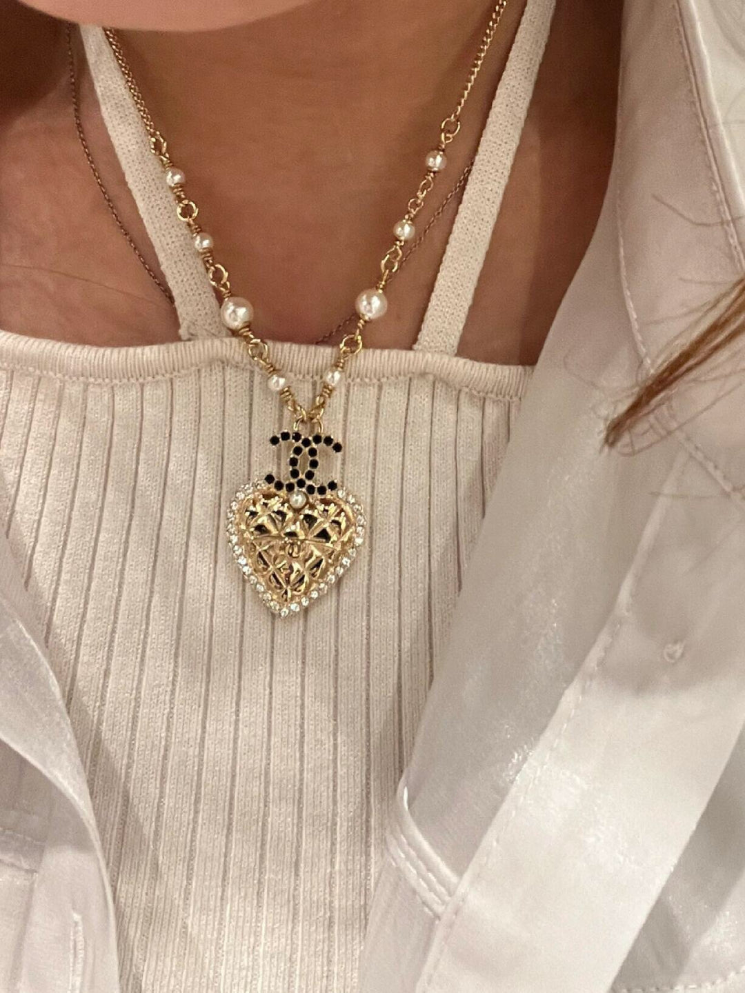 Elegant Pearl Love Chain