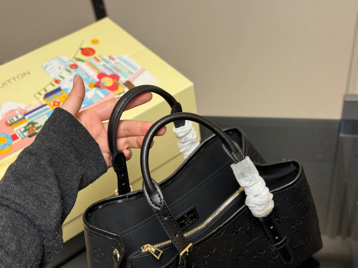 Elegant Printed Tote Bag