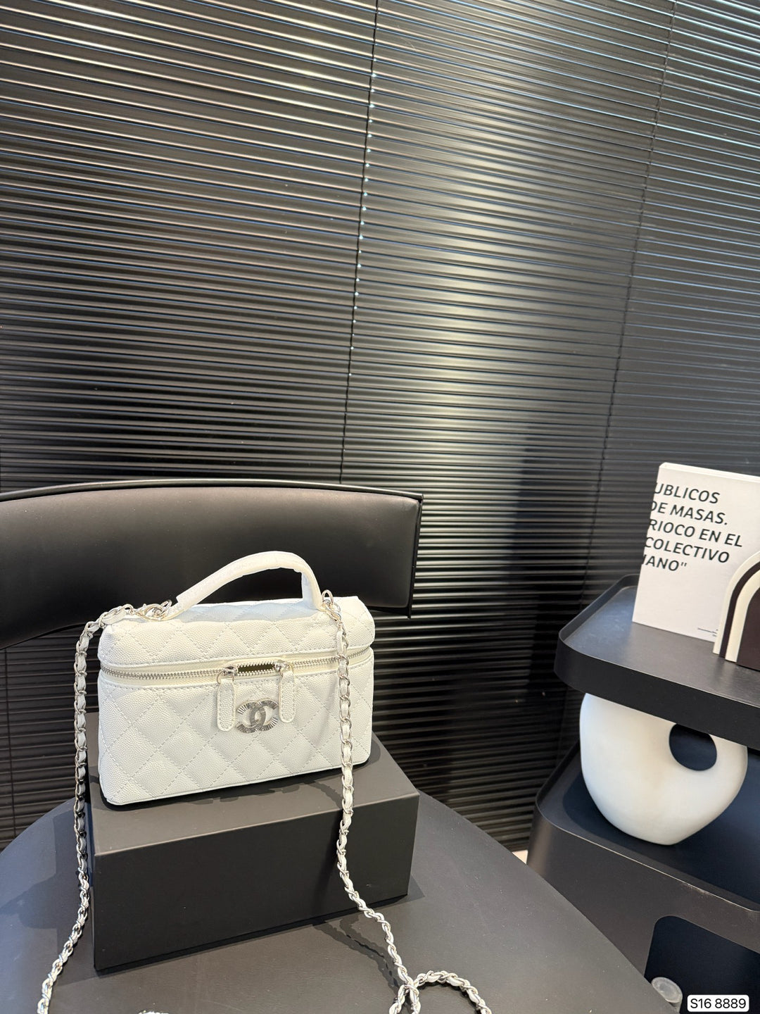 Elegant Plaid Charm Handbag