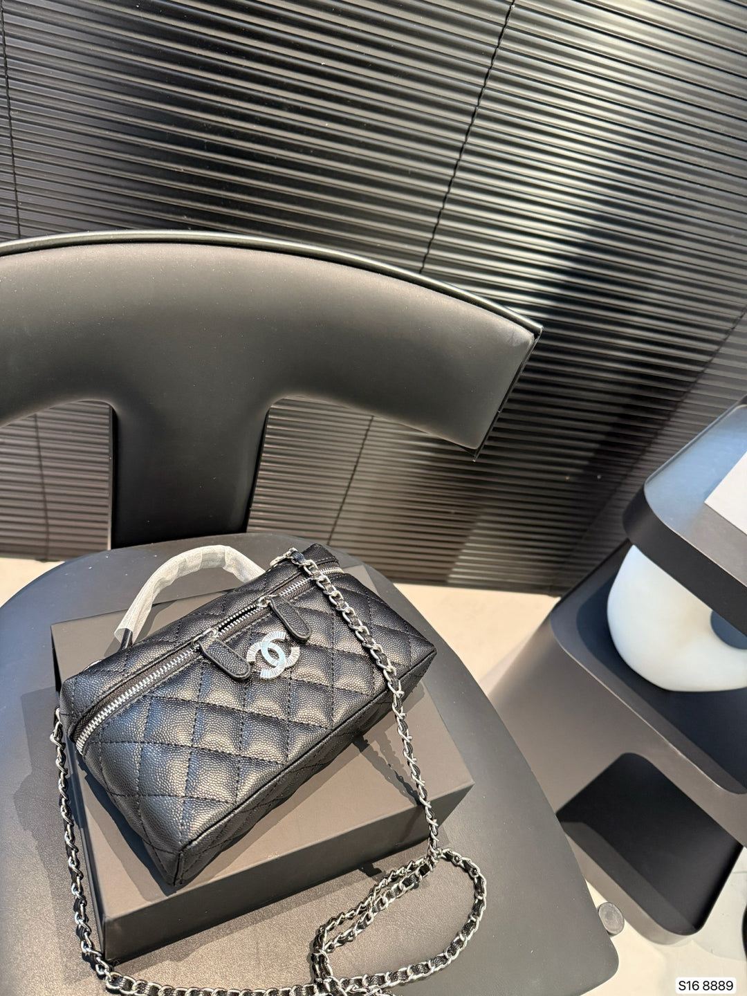 Elegant Plaid Charm Handbag