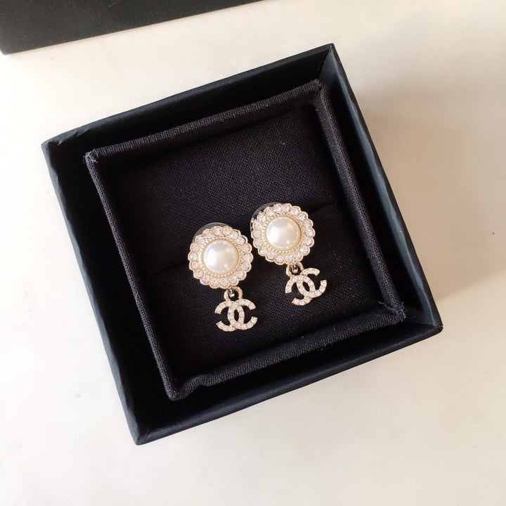 Elegant Pearl Earrings