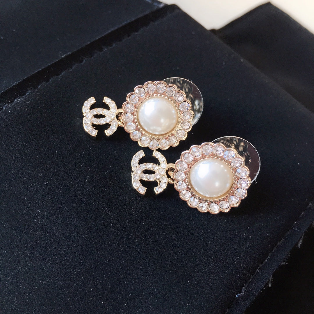 Elegant Pearl Earrings
