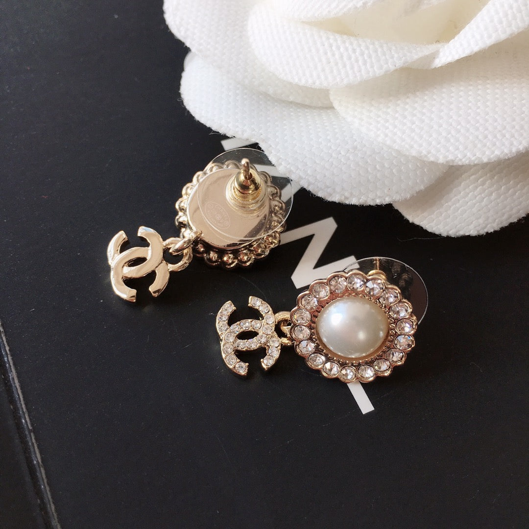 Elegant Pearl Earrings