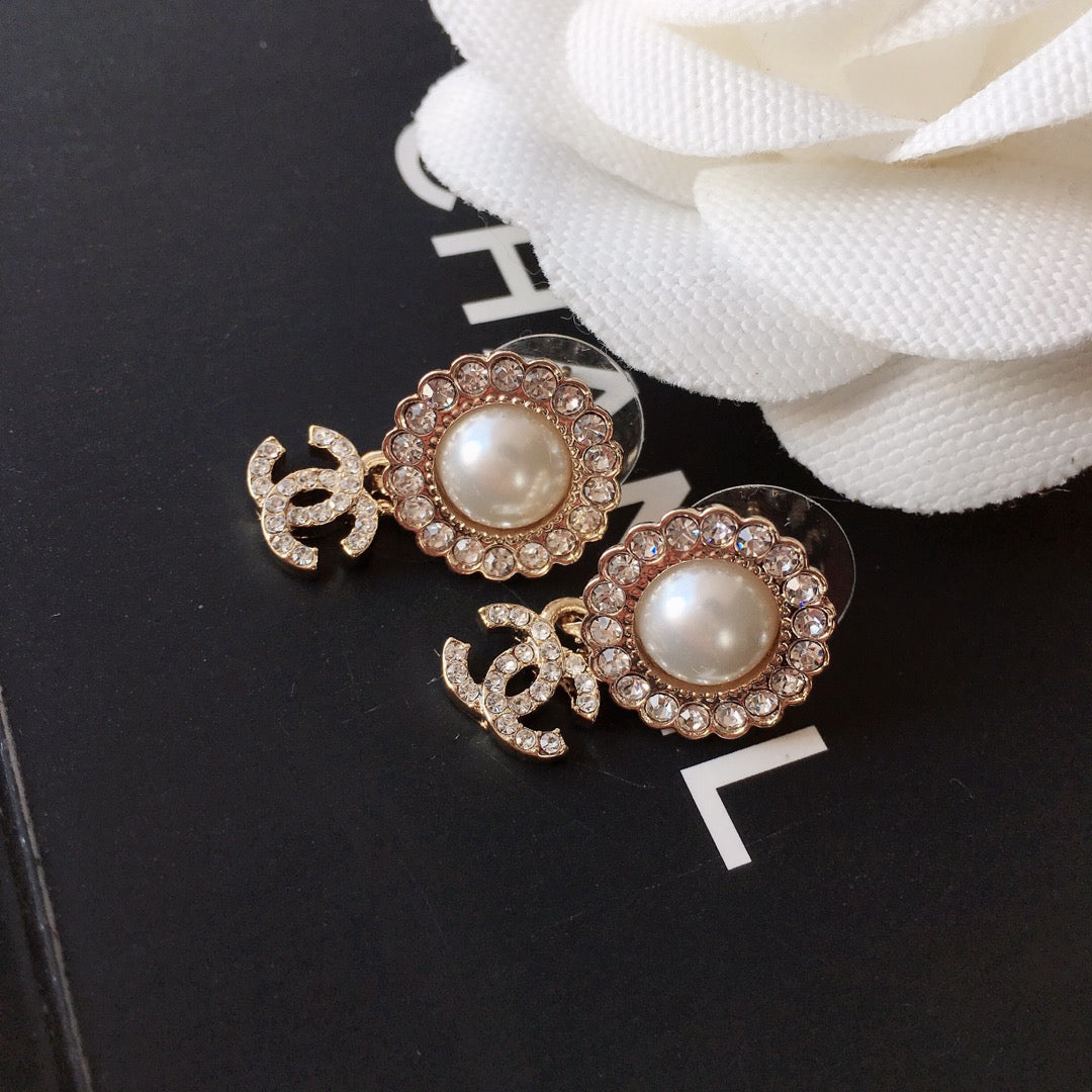 Elegant Pearl Earrings