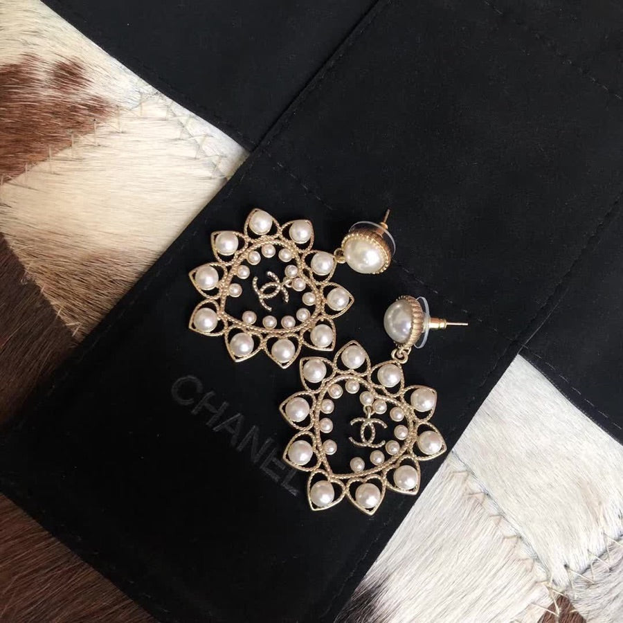 Elegant Pearl Earrings