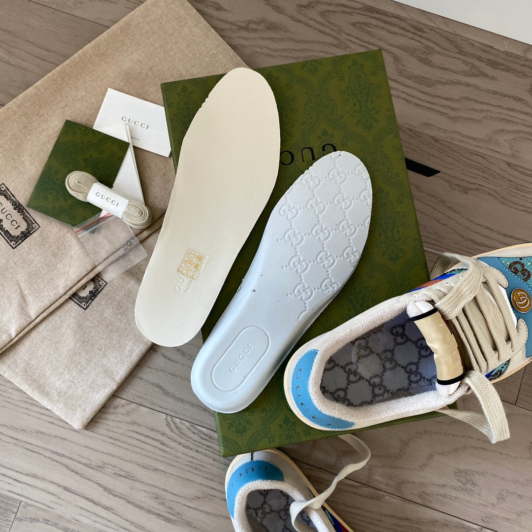 2025 Sneakers in Classic Colors