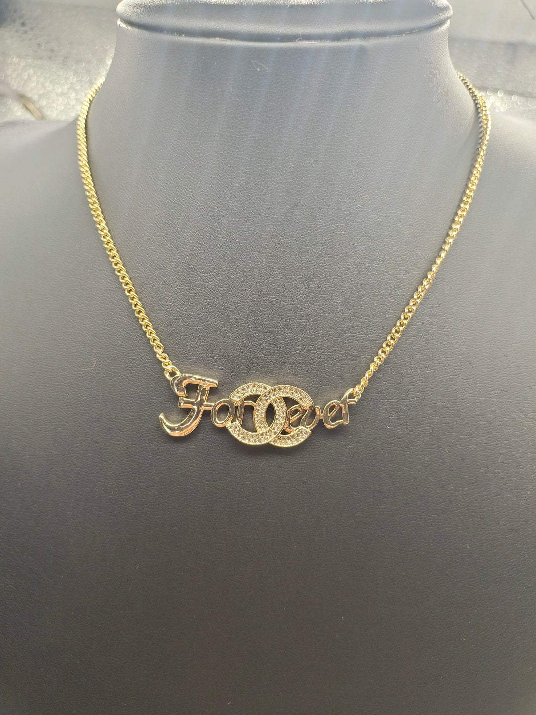 Eternal Symbol Sparkling Necklace