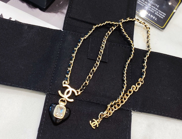 Black Heart Pendant Necklace