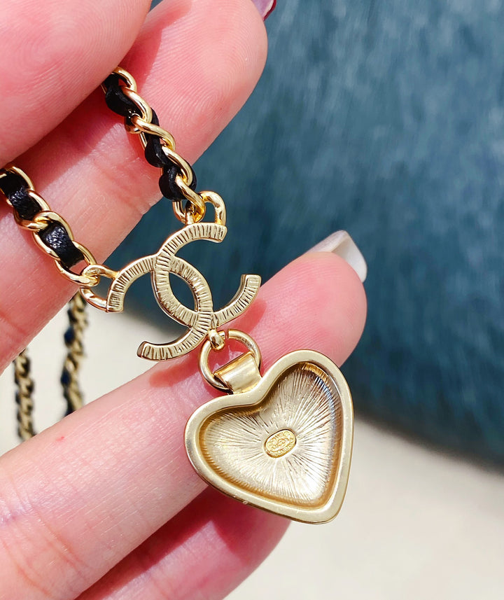 Black Heart Pendant Necklace