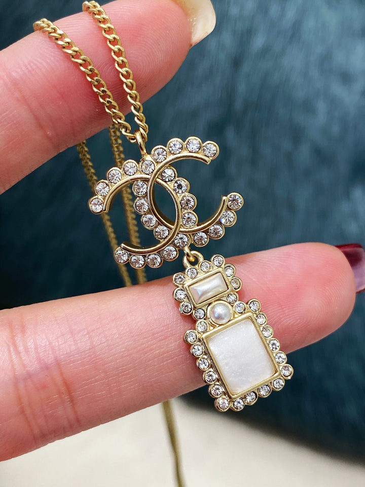 New Perfume Bottle Pendant Necklace