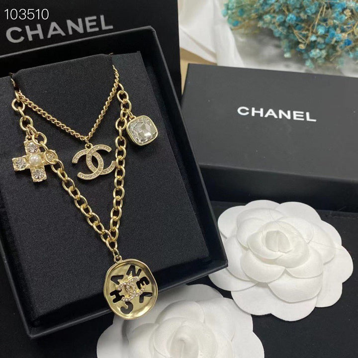 Gold Multi-Element Combination Necklace