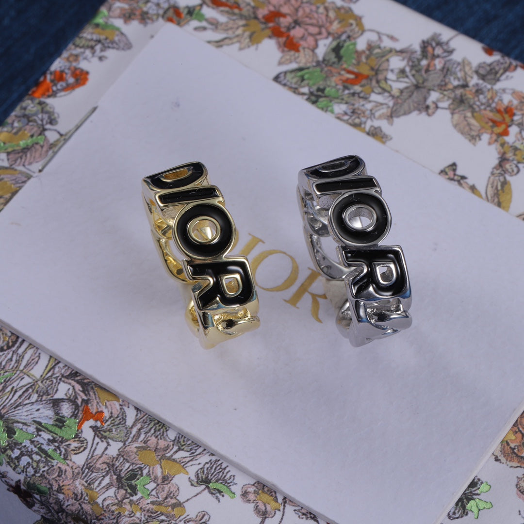 Elegant Sparkling Stacking Ring