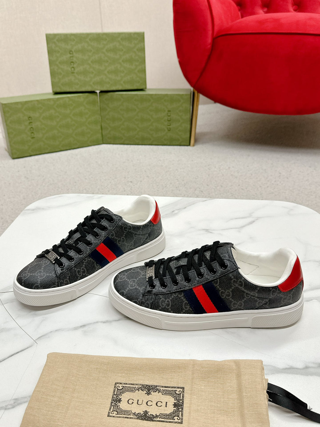 Classic Fit Floral Sneakers