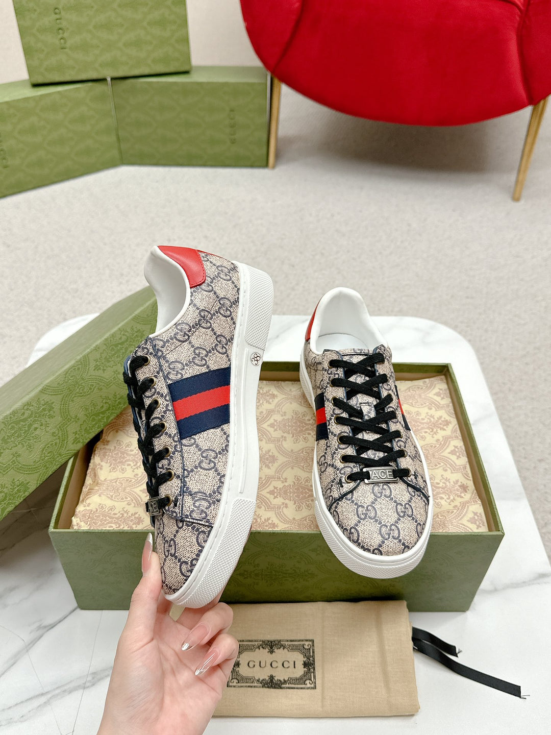 Classic Fit Floral Sneakers