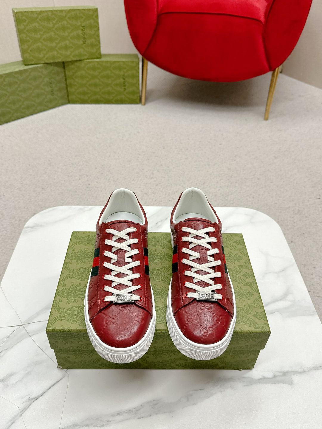 Classic Fit Floral Sneakers