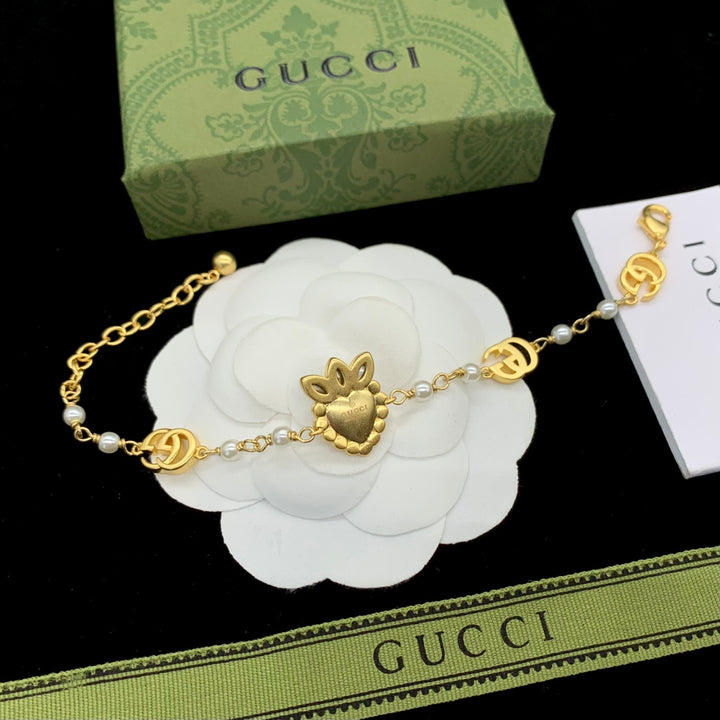 Crown Pendant Necklace