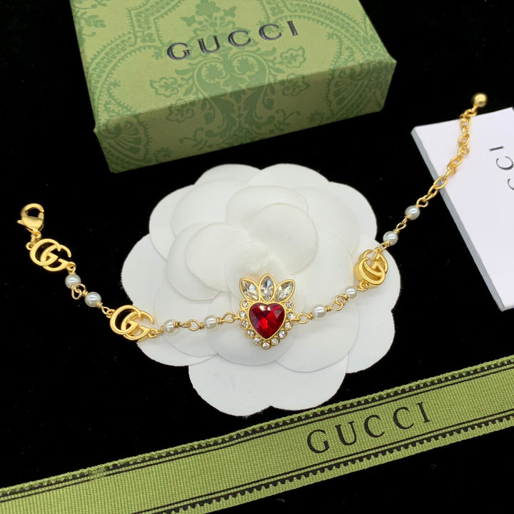 Crown Pendant Necklace