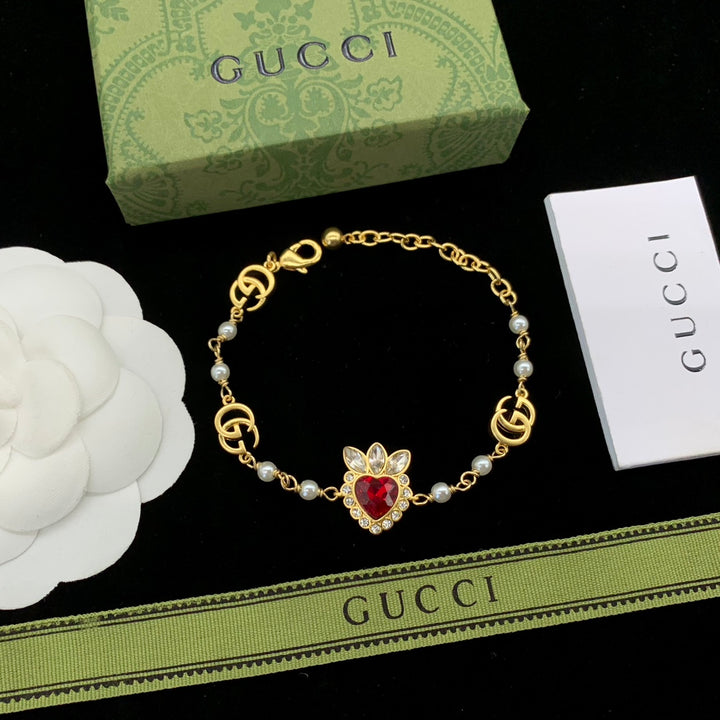 Crown Pendant Necklace