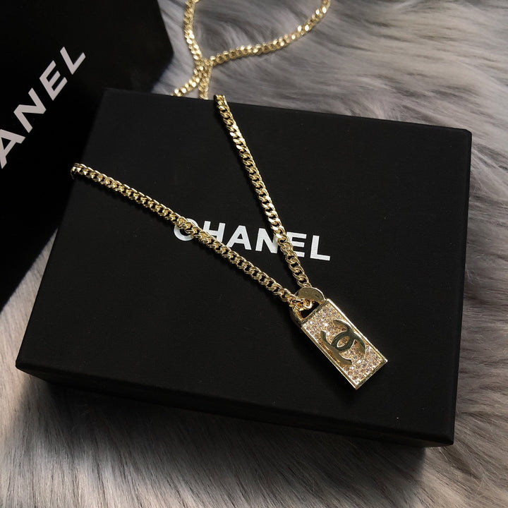 Charming Square Pendant Necklace