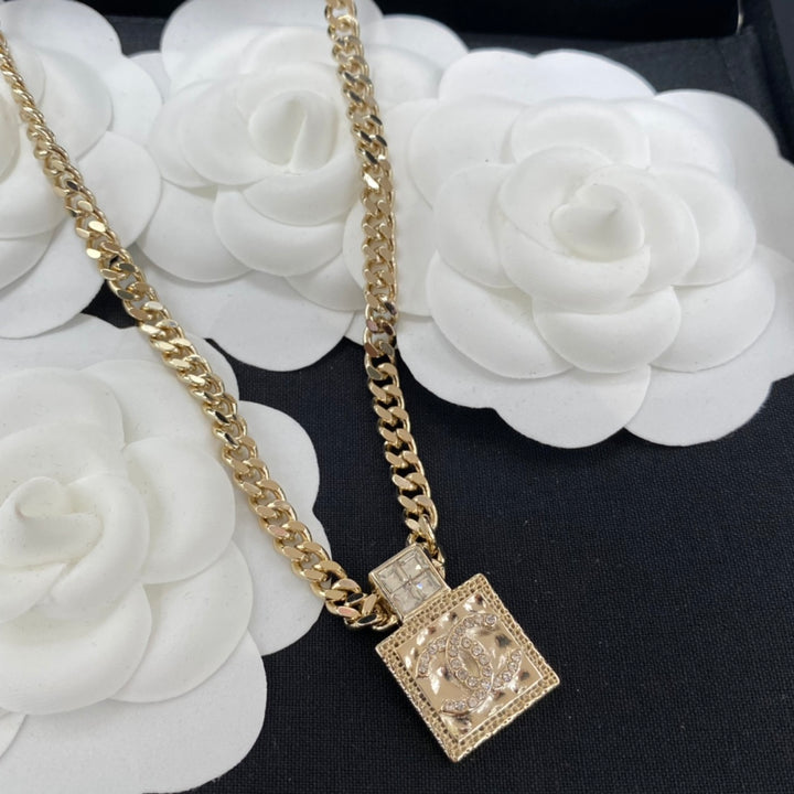 Brilliant Square Gold Jewelry