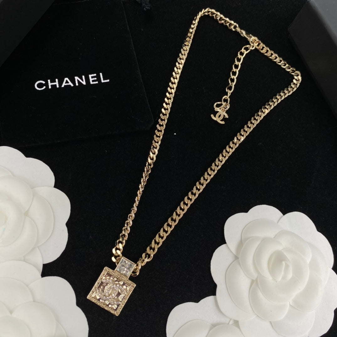 Brilliant Square Gold Jewelry