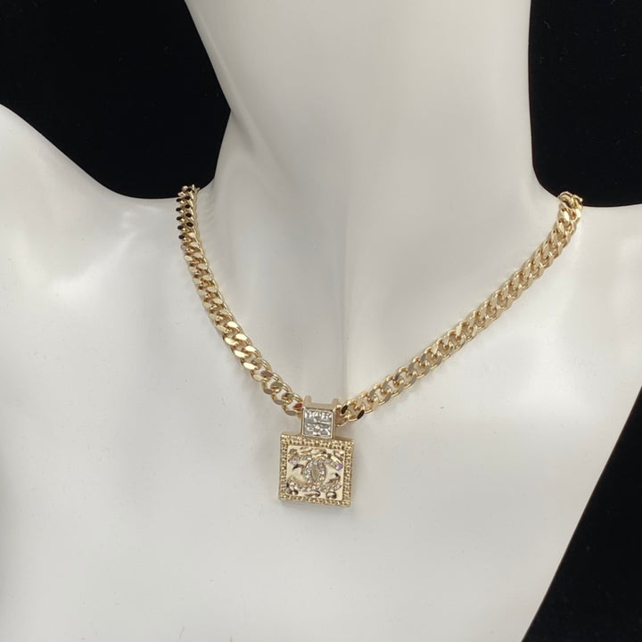Brilliant Square Gold Jewelry