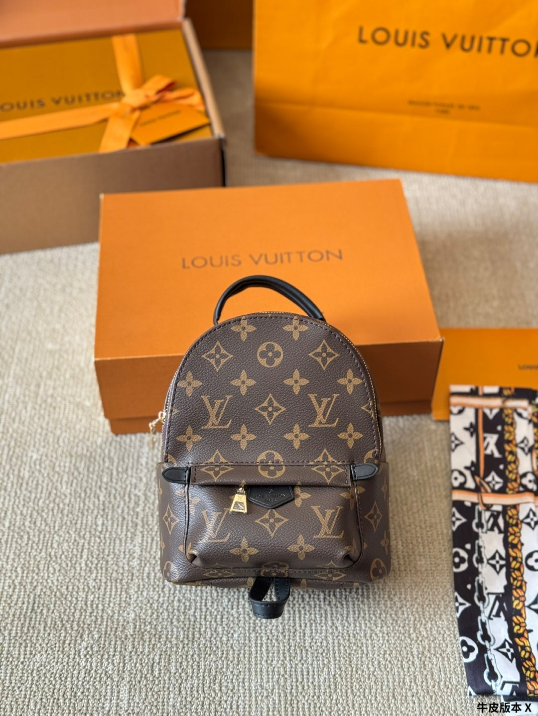 Old Flower Small Chili Pepper Shoulder Bag