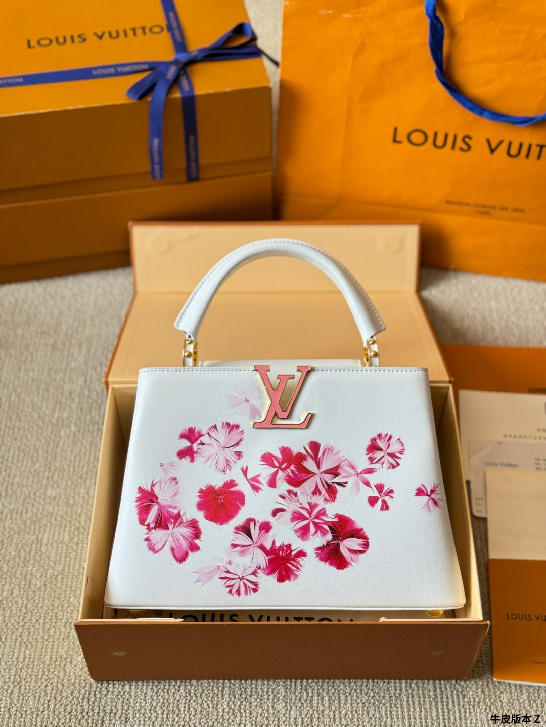 Charming White Floral Handbag
