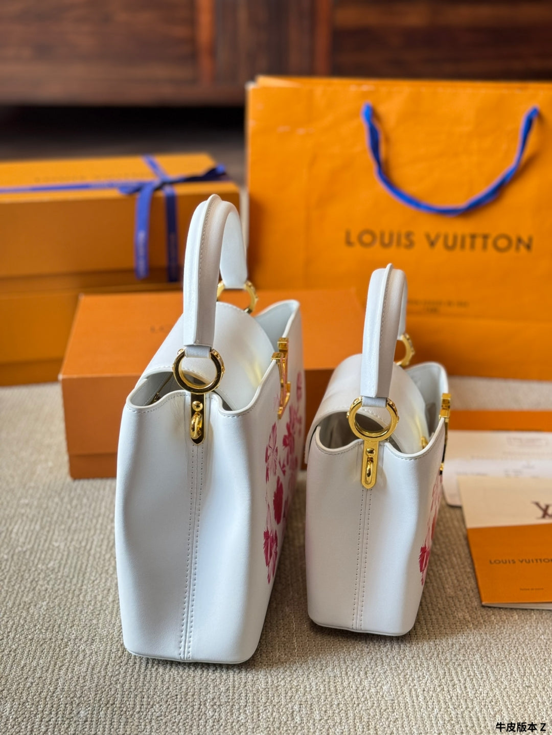 Charming White Floral Handbag