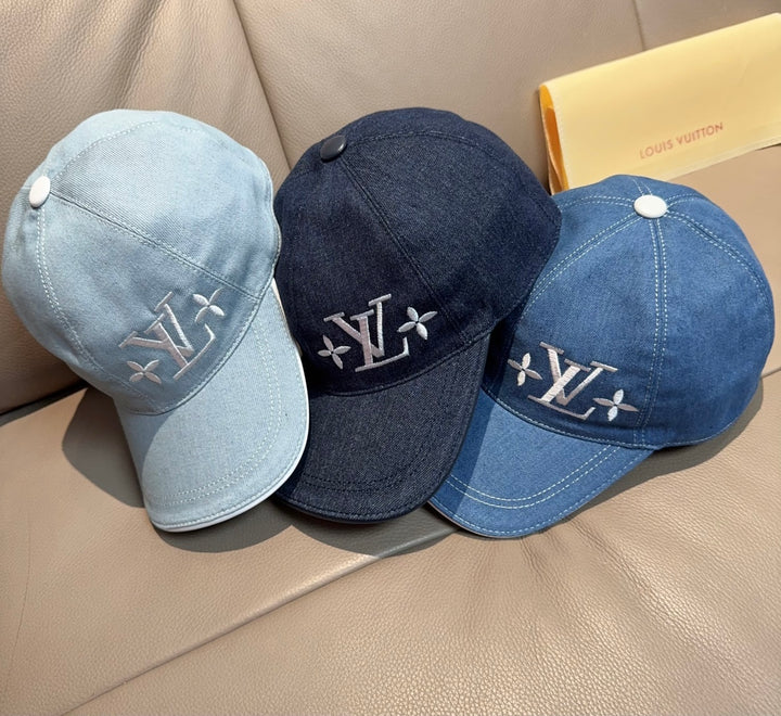 Tri-color embroidered baseball cap
