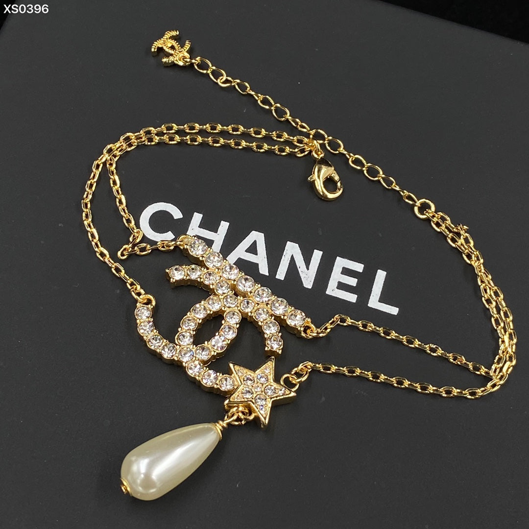 Bright Star - Gemstone Gold Necklace