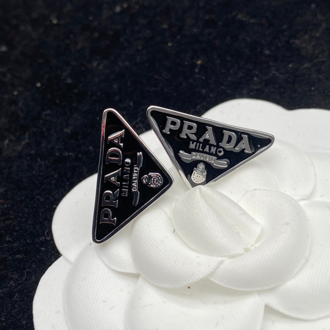 cool triangle chain jewelry