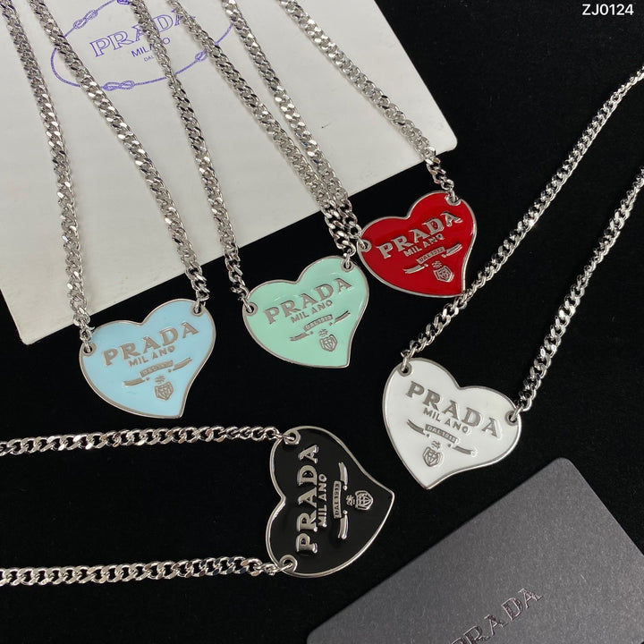 trendy heart chain style