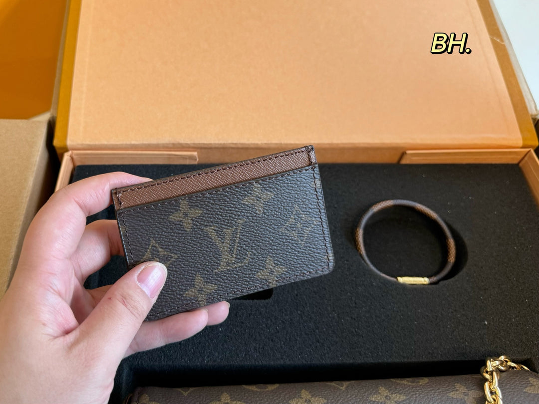 Clover Set Underarm Bag