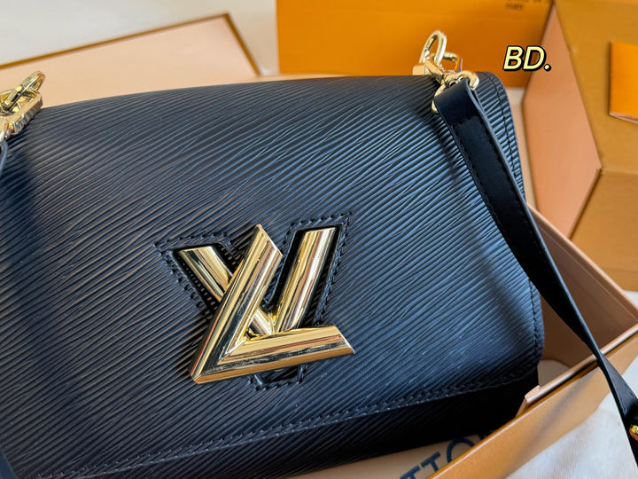 Water Wave 2-in-1 Flap Bag