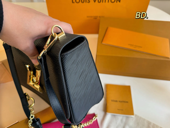 Water Wave 2-in-1 Flap Bag