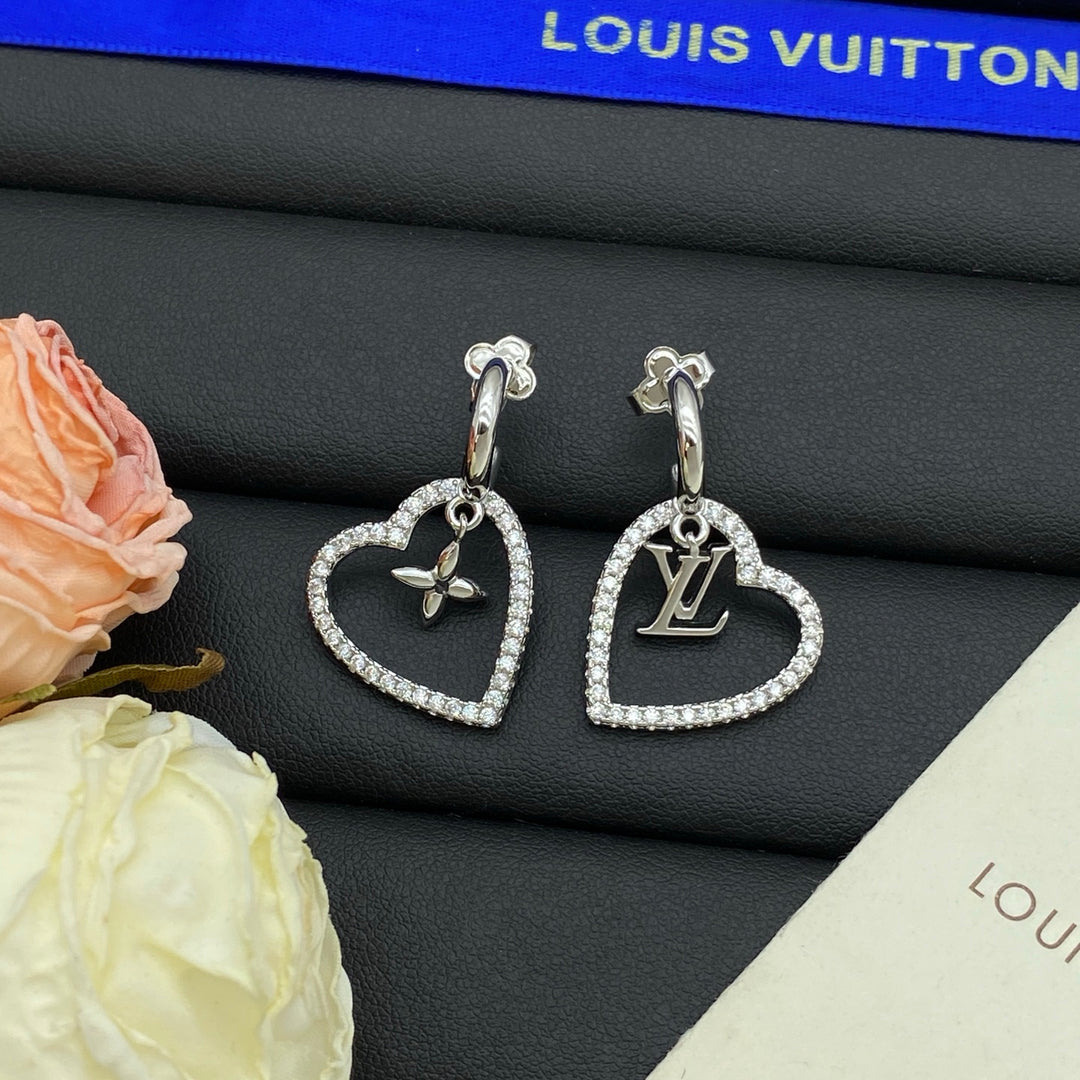 3 color heart earrings