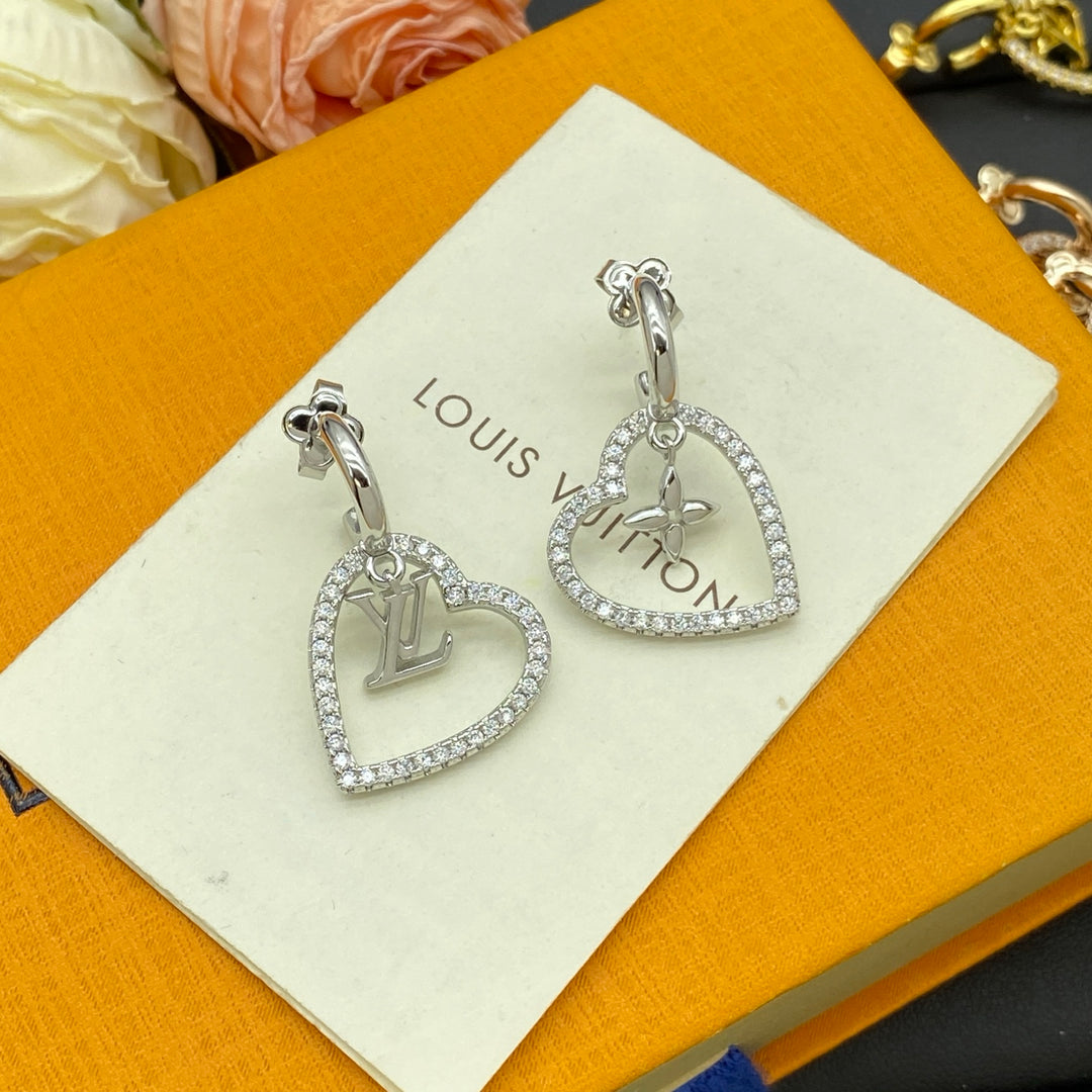 3 color heart earrings
