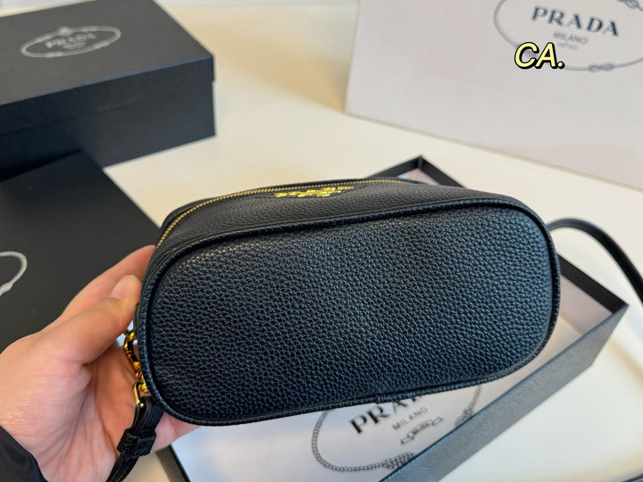 3 Color Eternal Mini Cosmetic Bag