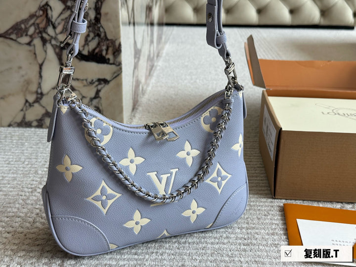 Pastel Elegant Croissant Bag