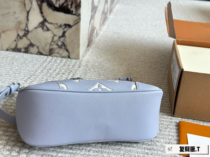 Pastel Elegant Croissant Bag