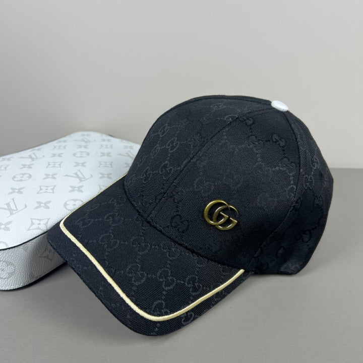 Embroidered hats in two colors