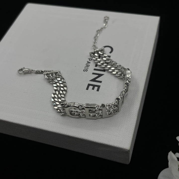 Chic double chain wristband&nbsp;