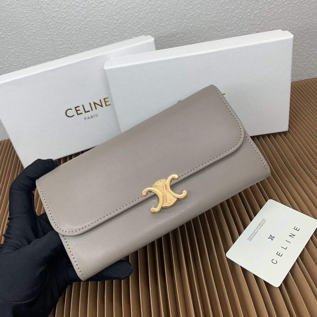 Quarterly Rising Star - Four Color Wallet